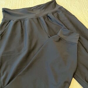 Women’s Old Navy Active Powersoft Black High-Waisted Leggings